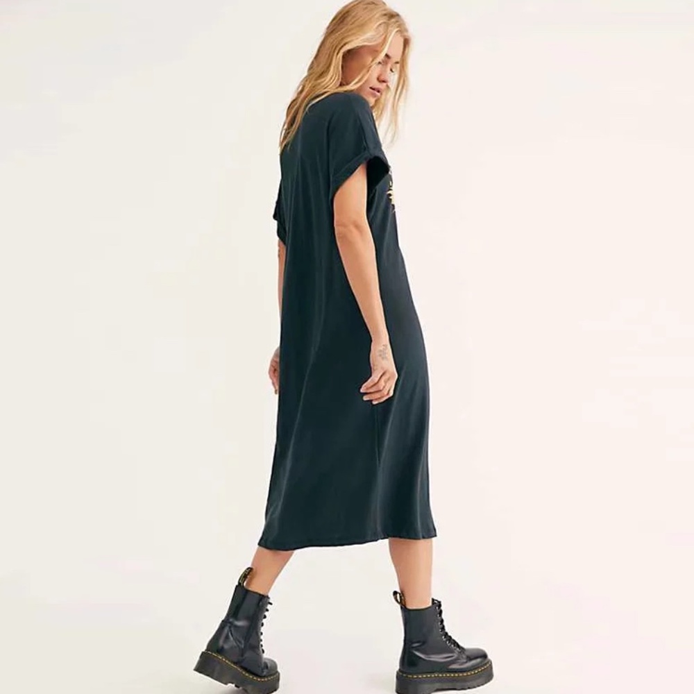 Journey Revelation band graphic black tee dress - Picture 10 of 15